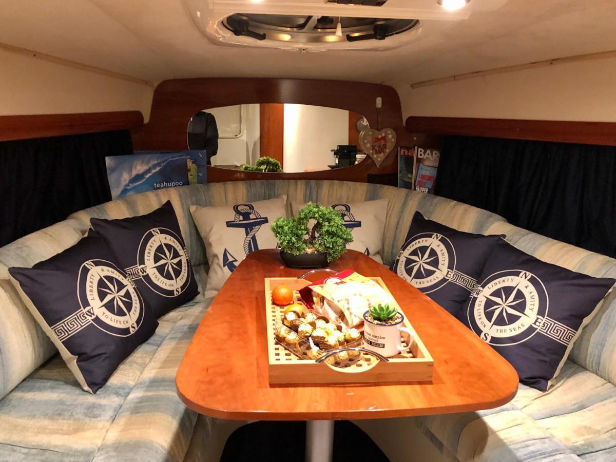 فندق مينتونفي  Bea Boat Charter المظهر الخارجي الصورة